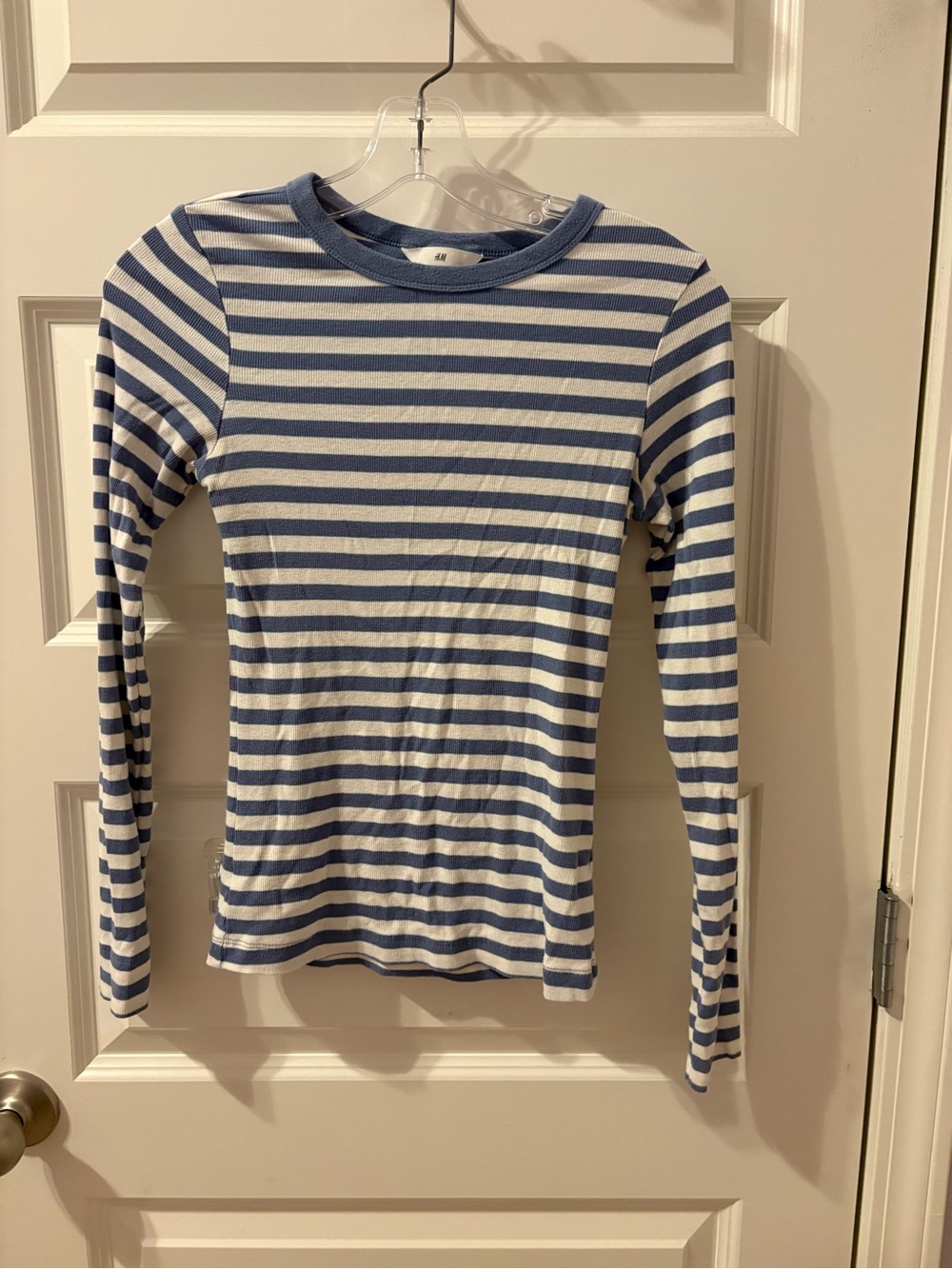 Women’s Blue & White Striped Long-Sleeve Top